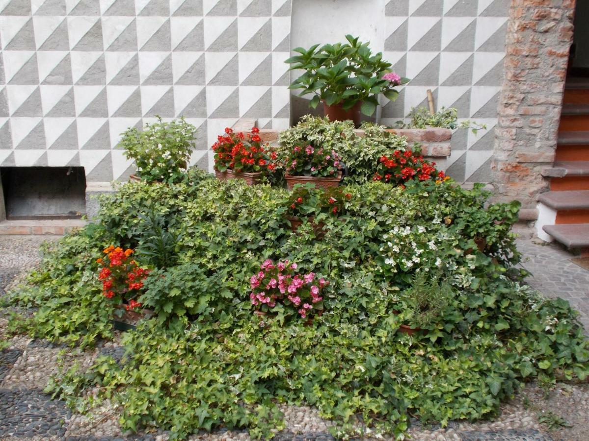 קזאלה מונפראטו “La Loggia” Apartment מראה חיצוני תמונה