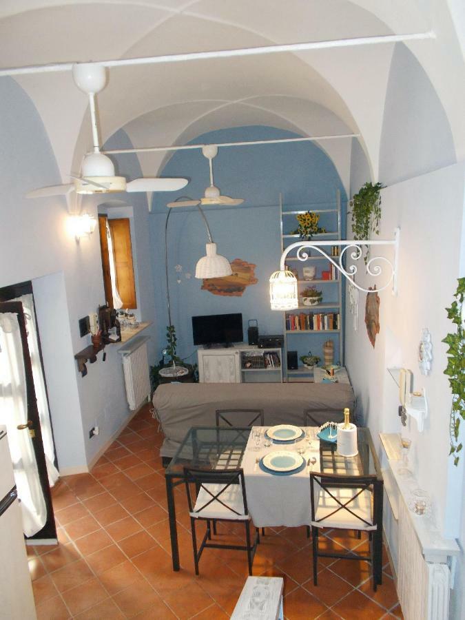 קזאלה מונפראטו “La Loggia” Apartment מראה חיצוני תמונה